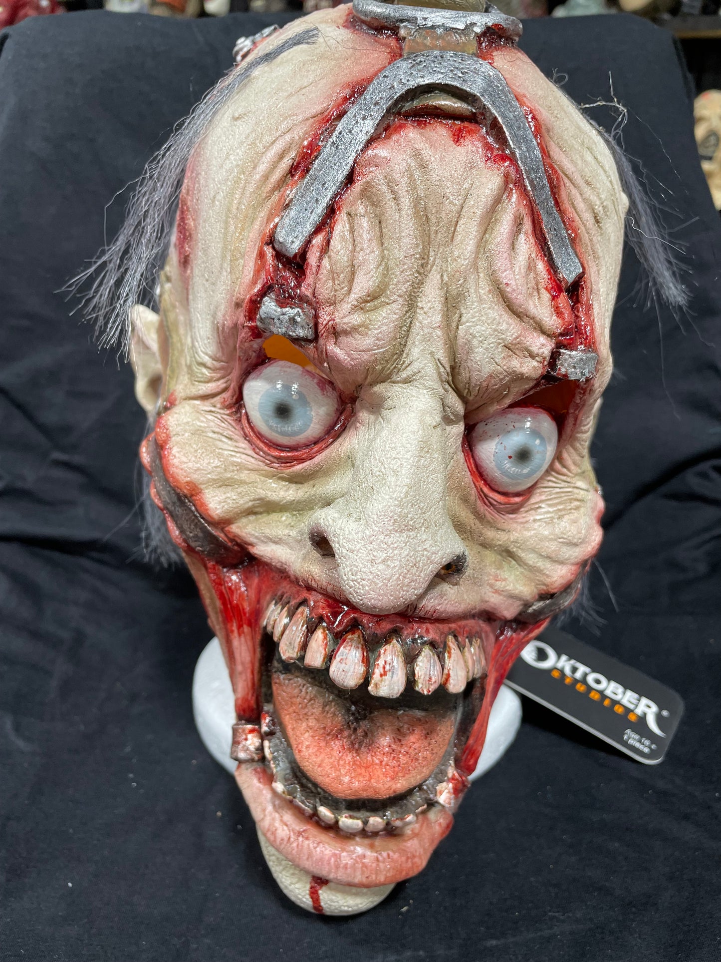 CRAZY MATT MASK
