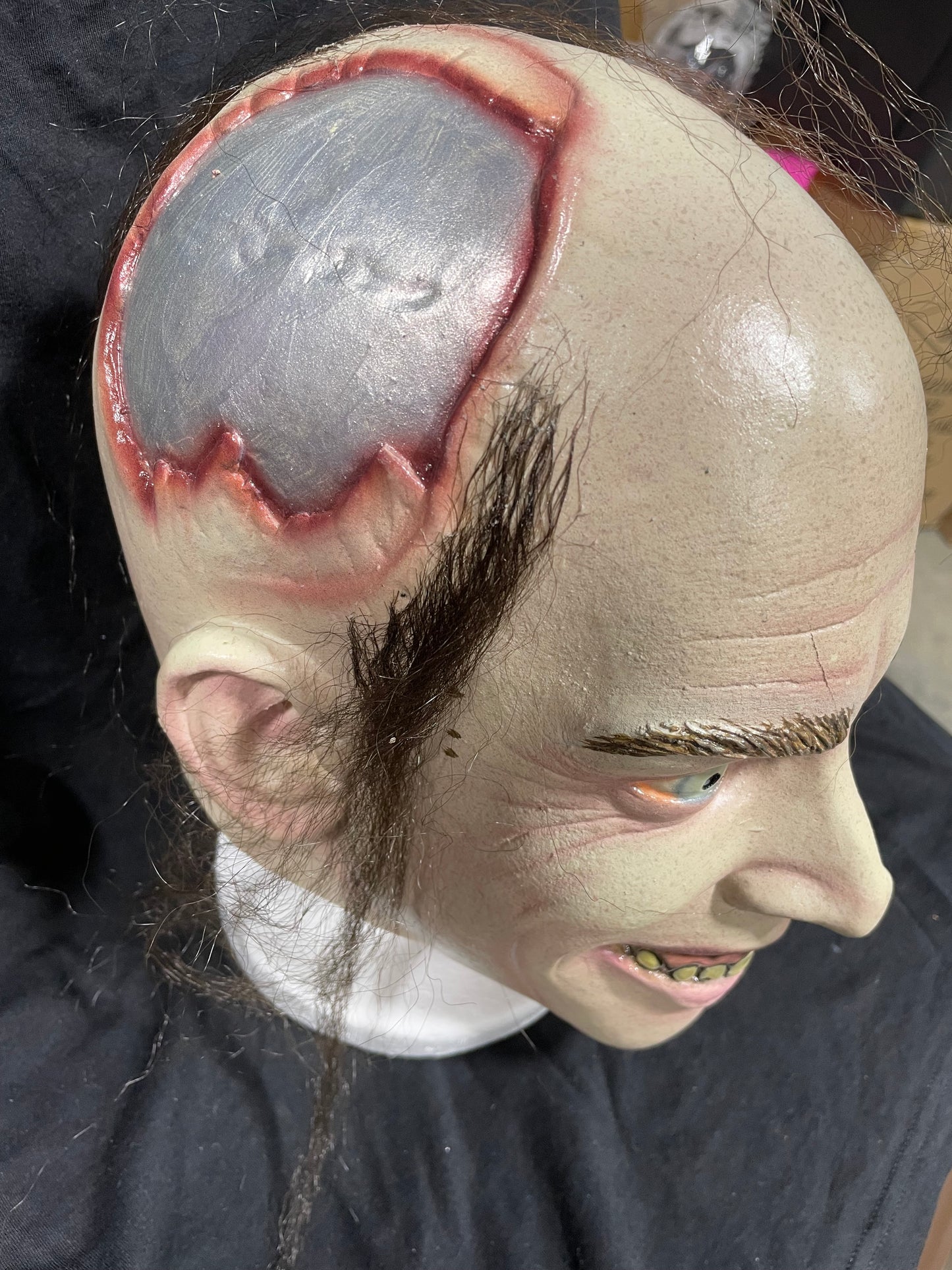 TEXAS CHAINSAW MASSACRE II (CHOP TOP) MASK