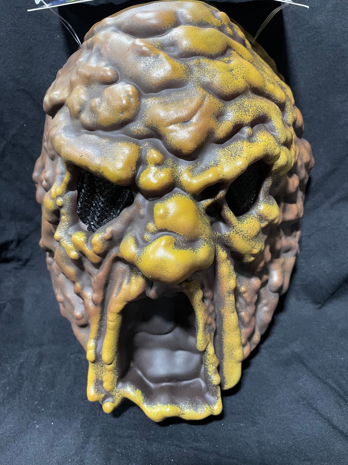 GOOSEBUMPS MUD MONSTER MASK