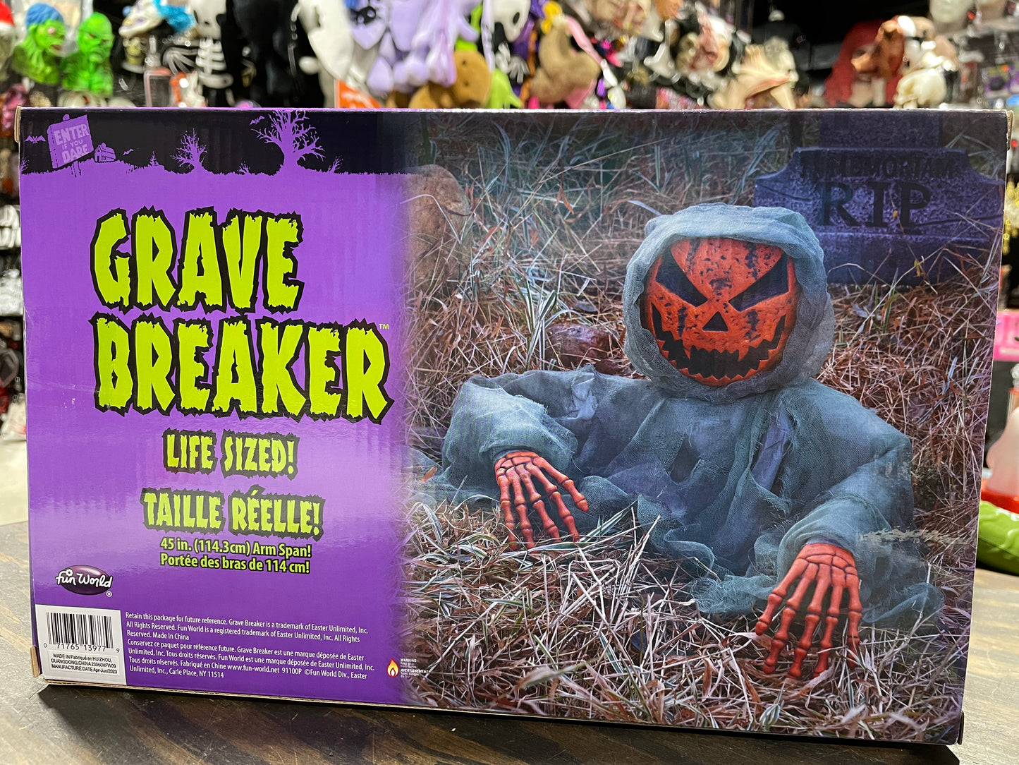 GRAVE BREAKER