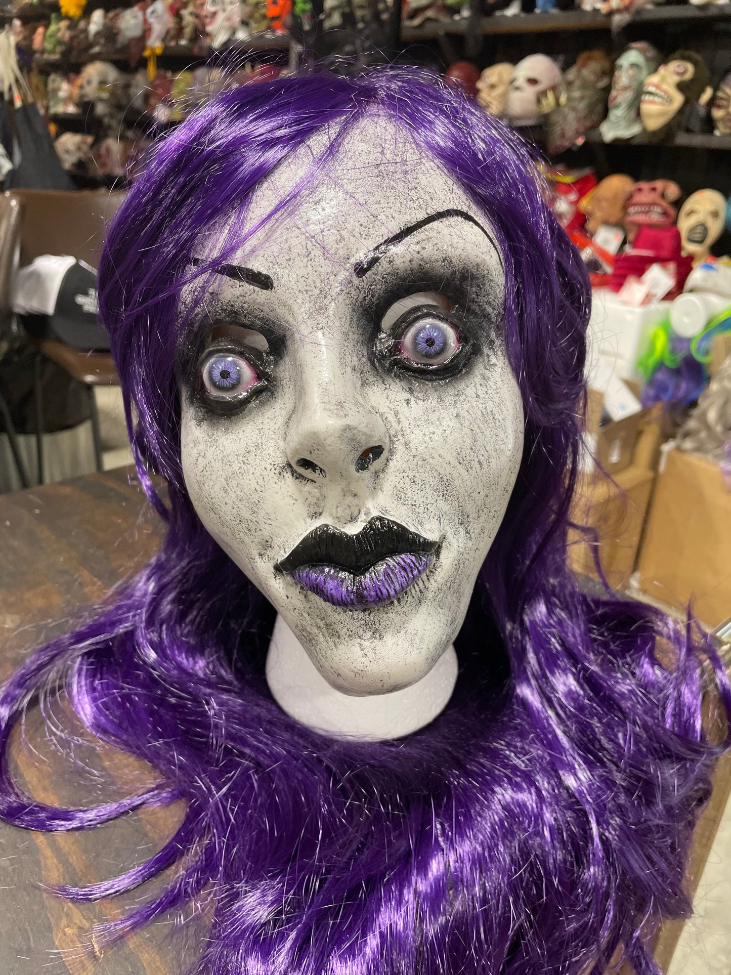 CUSTOM LADY MASK