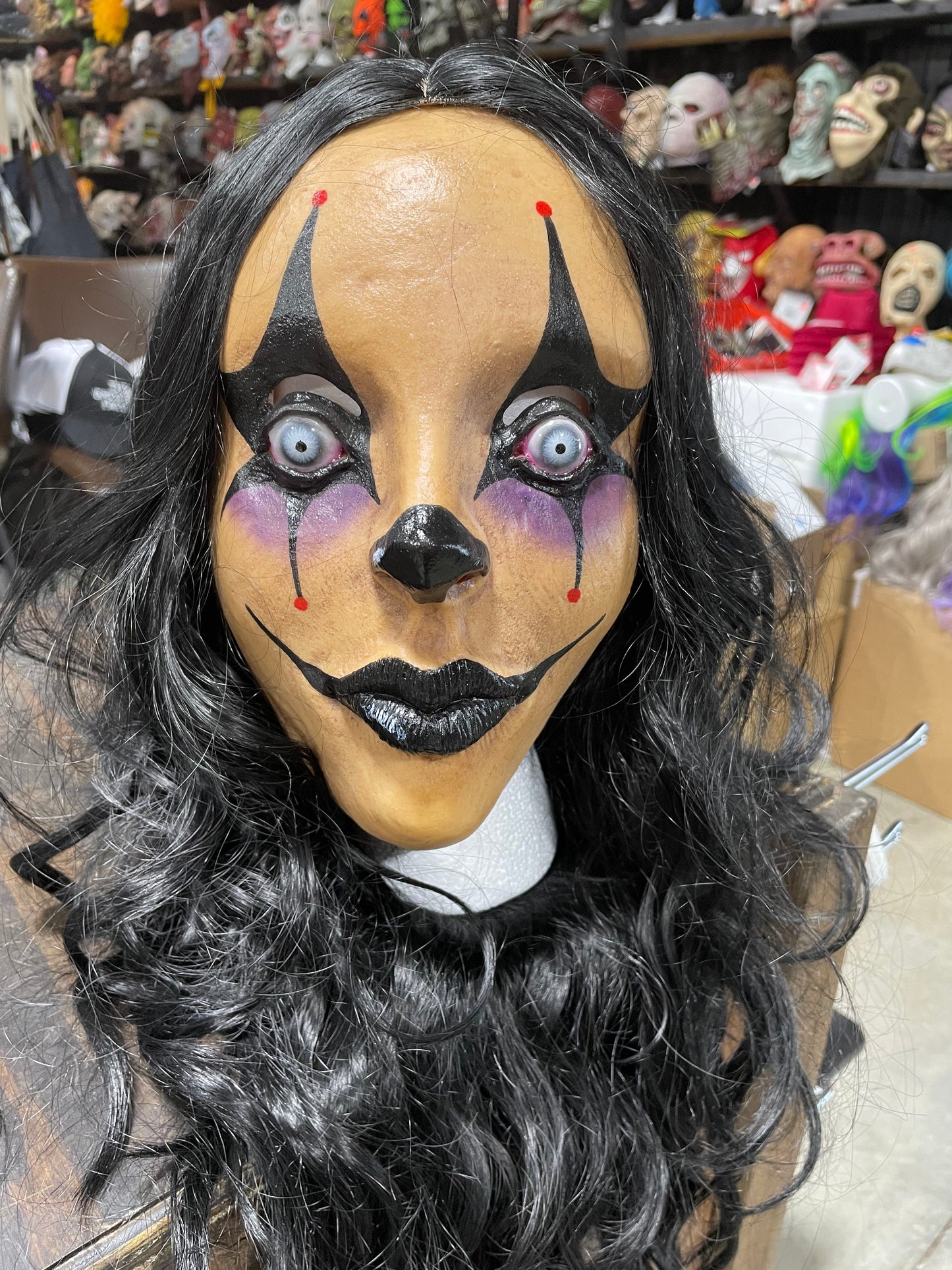 CUSTOM LADY MASK