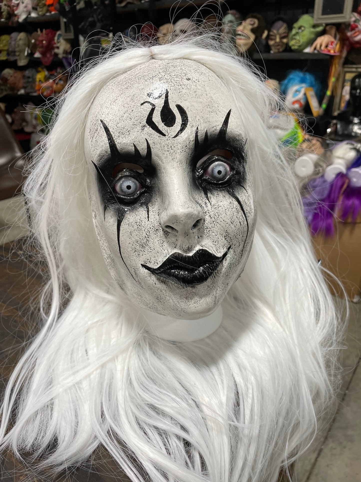 CUSTOM LADY MASK