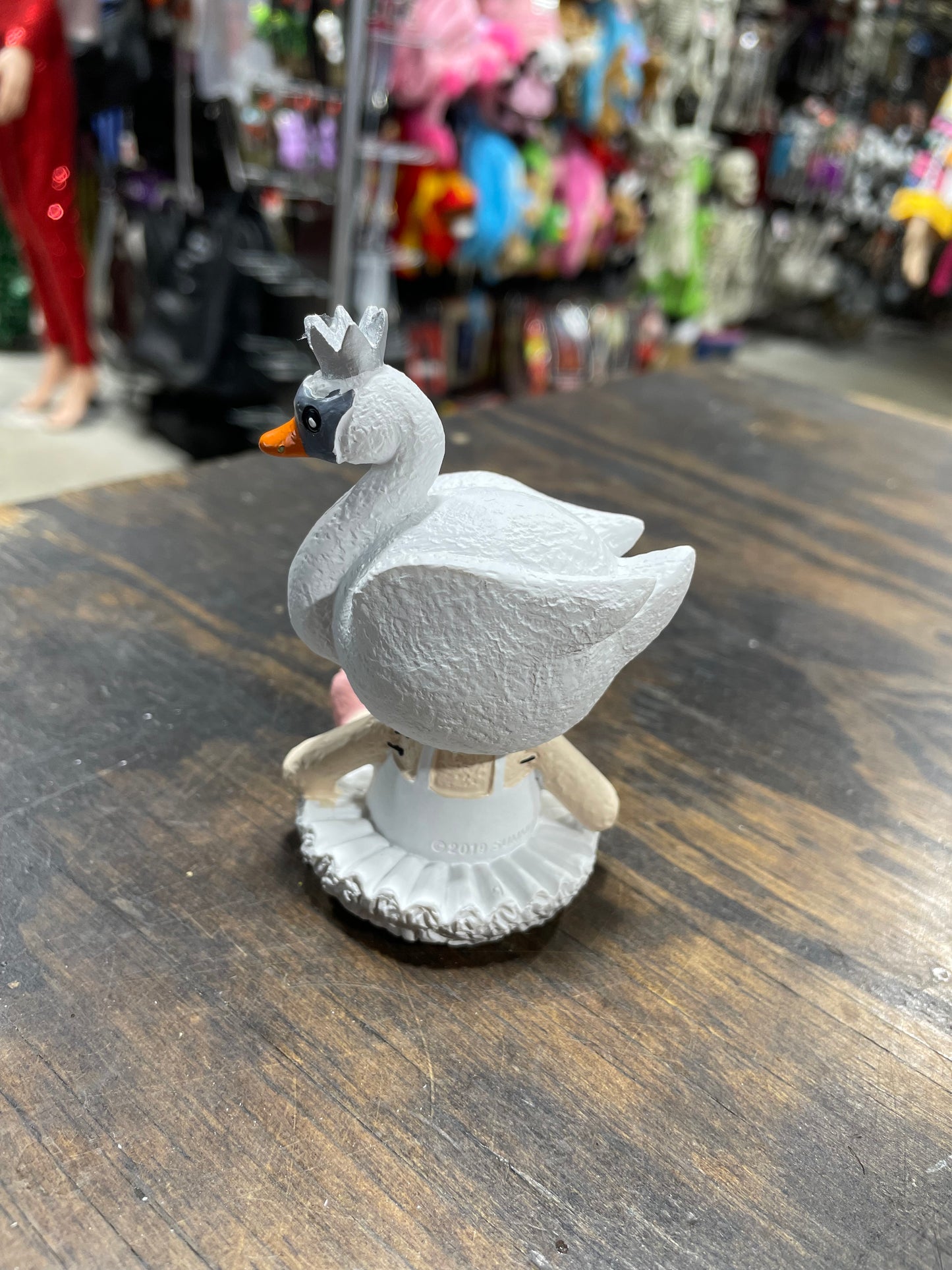 FURRY BONES (SWAN) FIGURINE