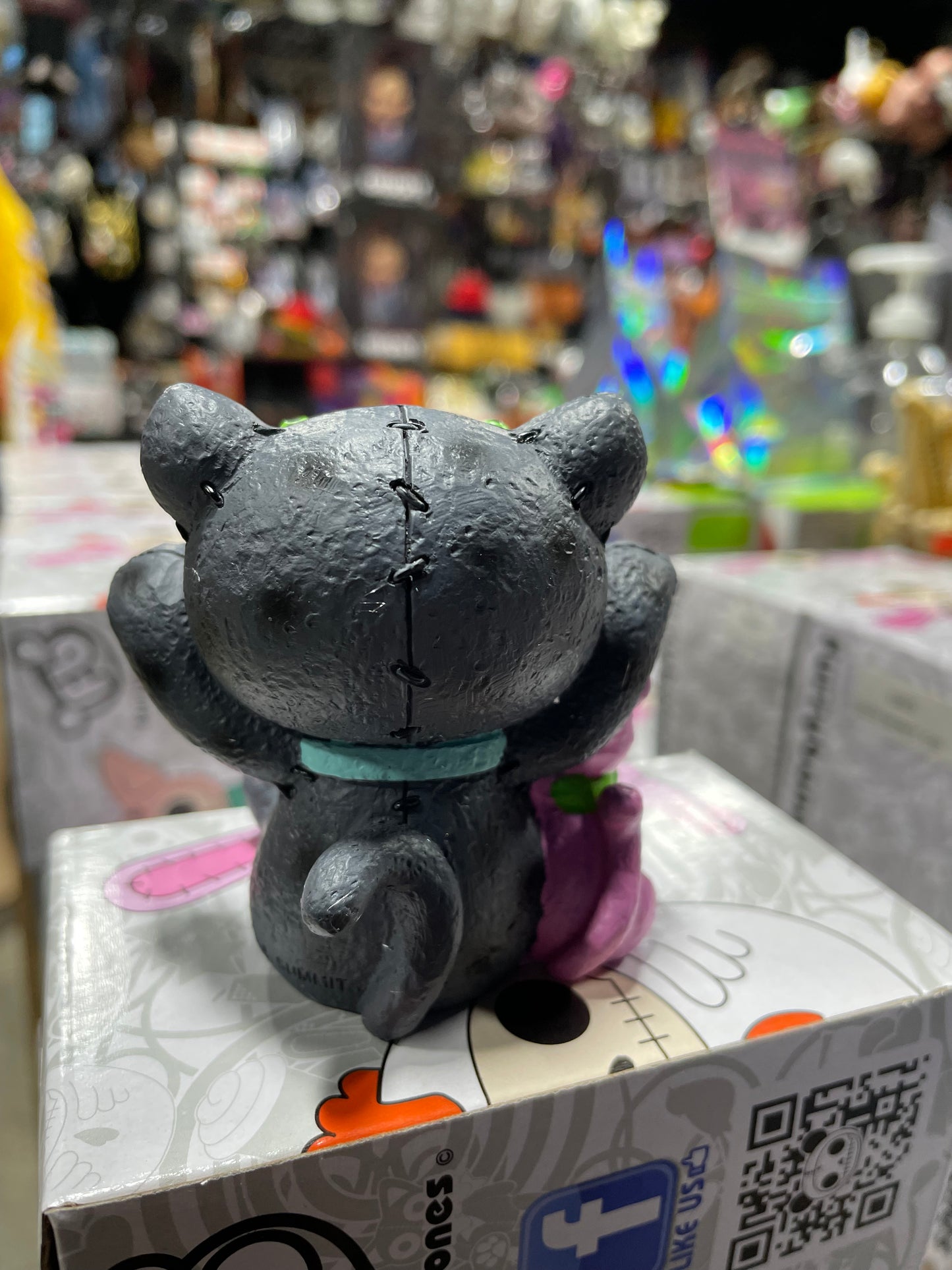 FURRYBONE BASHEERA FIGURINE