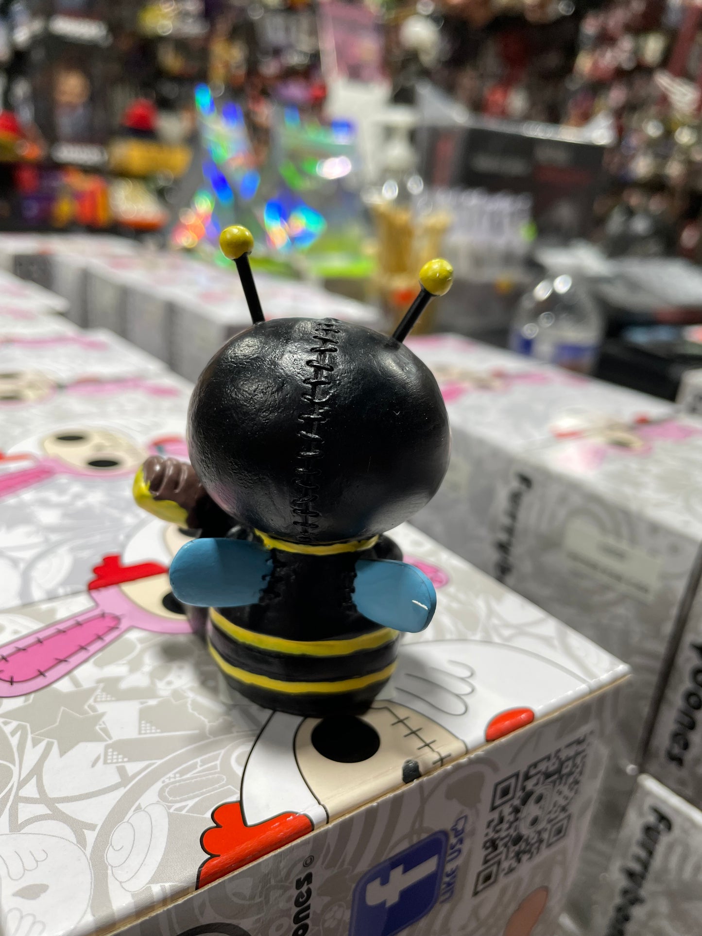 FURRYBONE BUMBLE BEE BUZZ FIGURINE