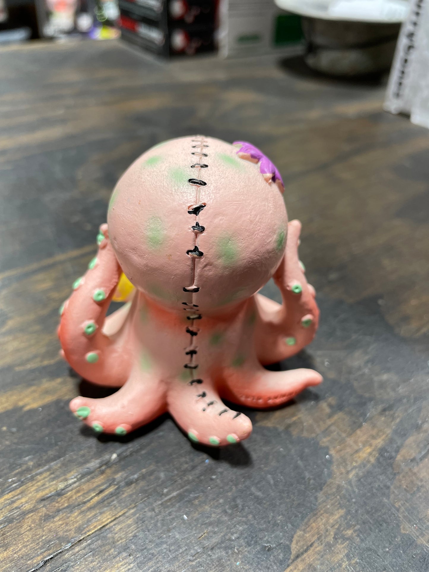 FURRYBONE OCTOPEE FIGURINE