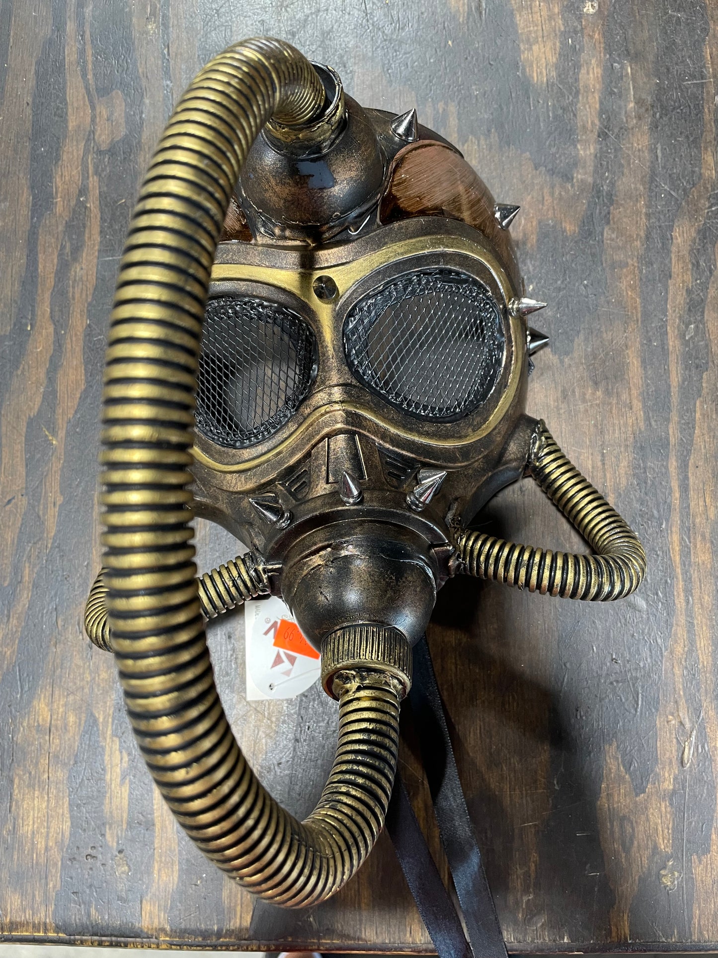 BRONZE SPIKED GAS MASK