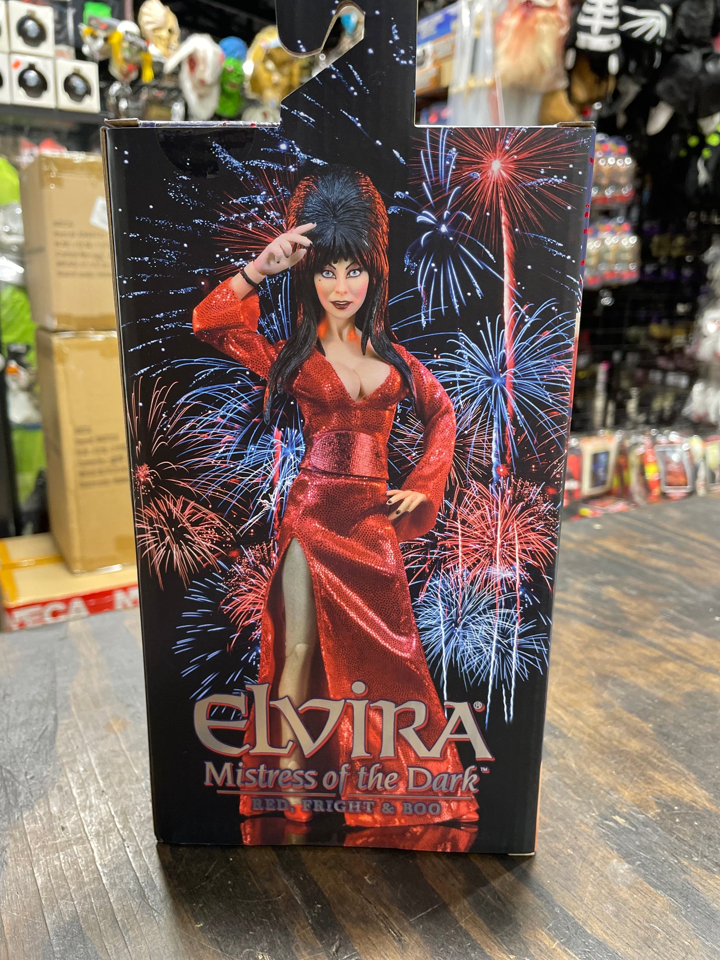 ELVIRA MISTRESS OF THE DARK FIGURE