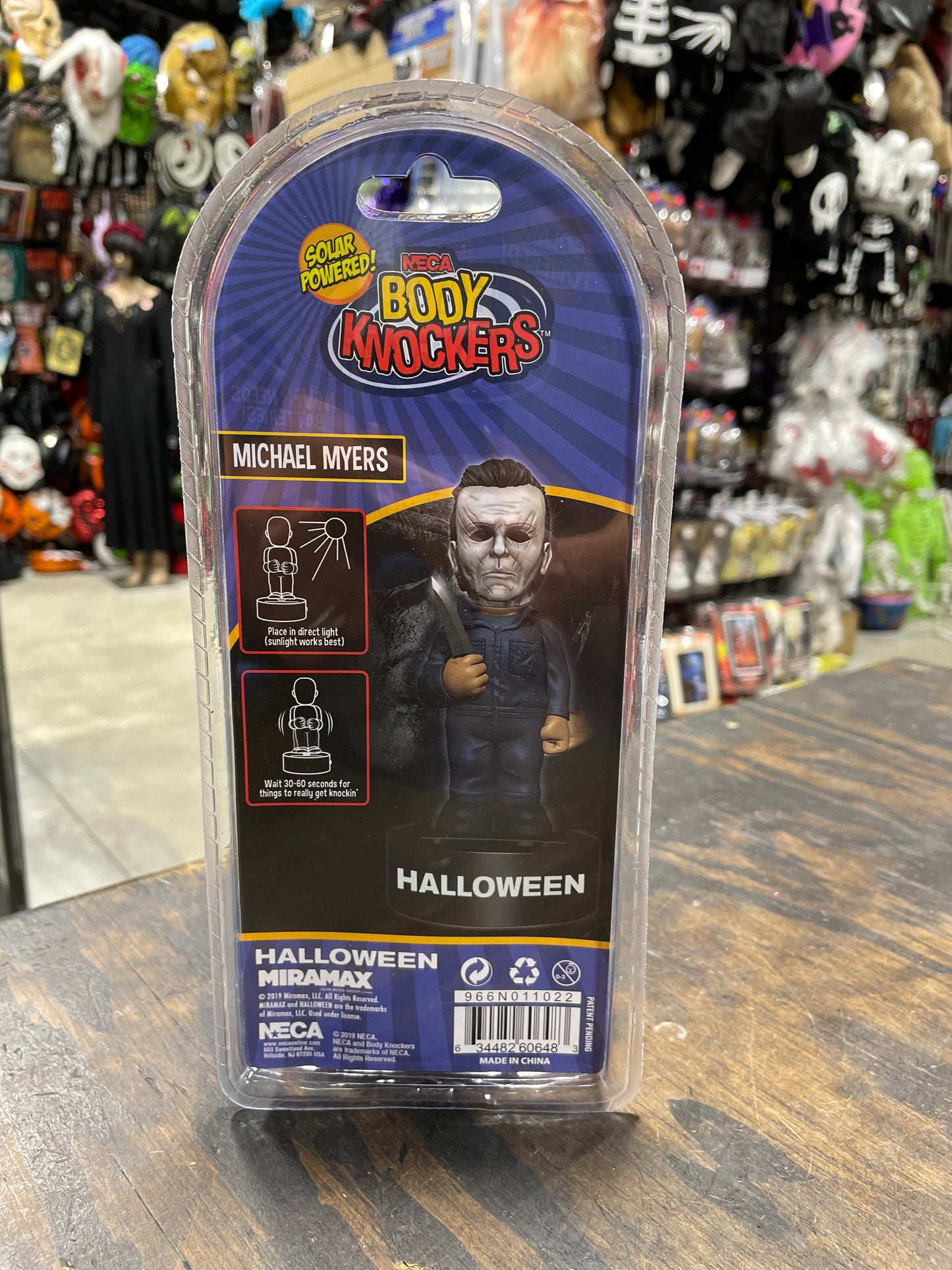 HALLOWEEN MICHAEL MYERS BODY KNOCKER