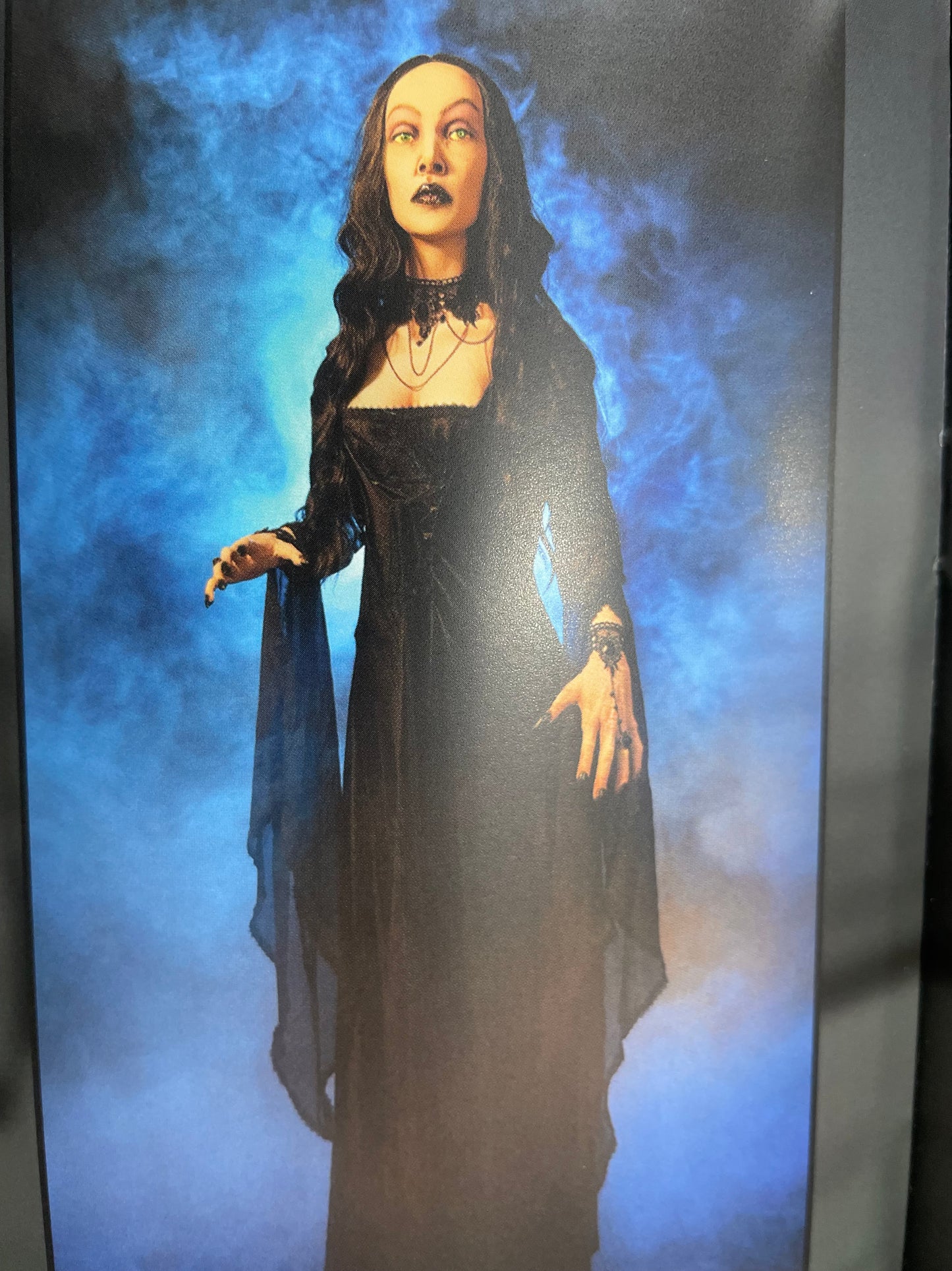 VAMPIRESS PROP