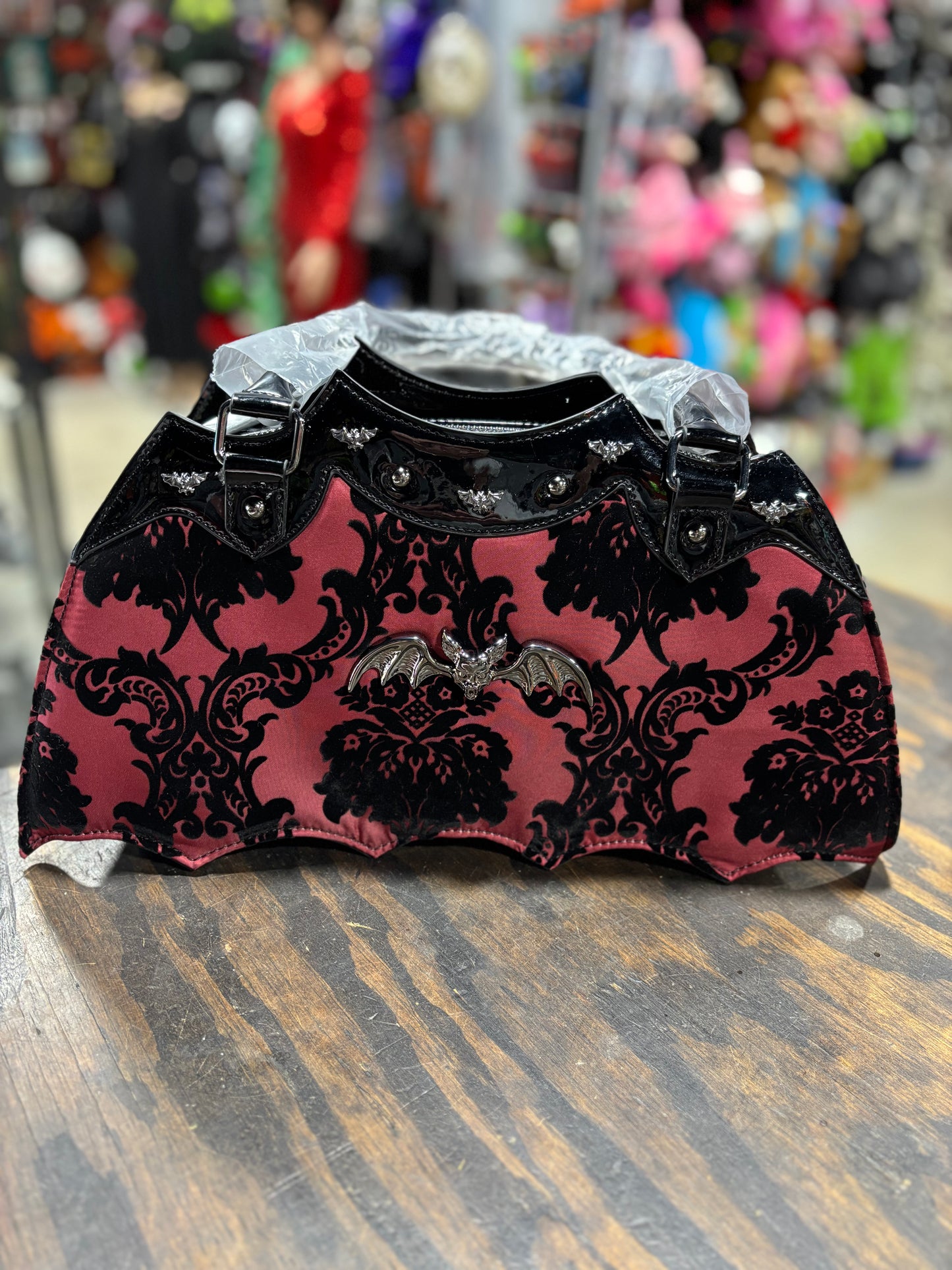 DAMASK BAT HANDBAG