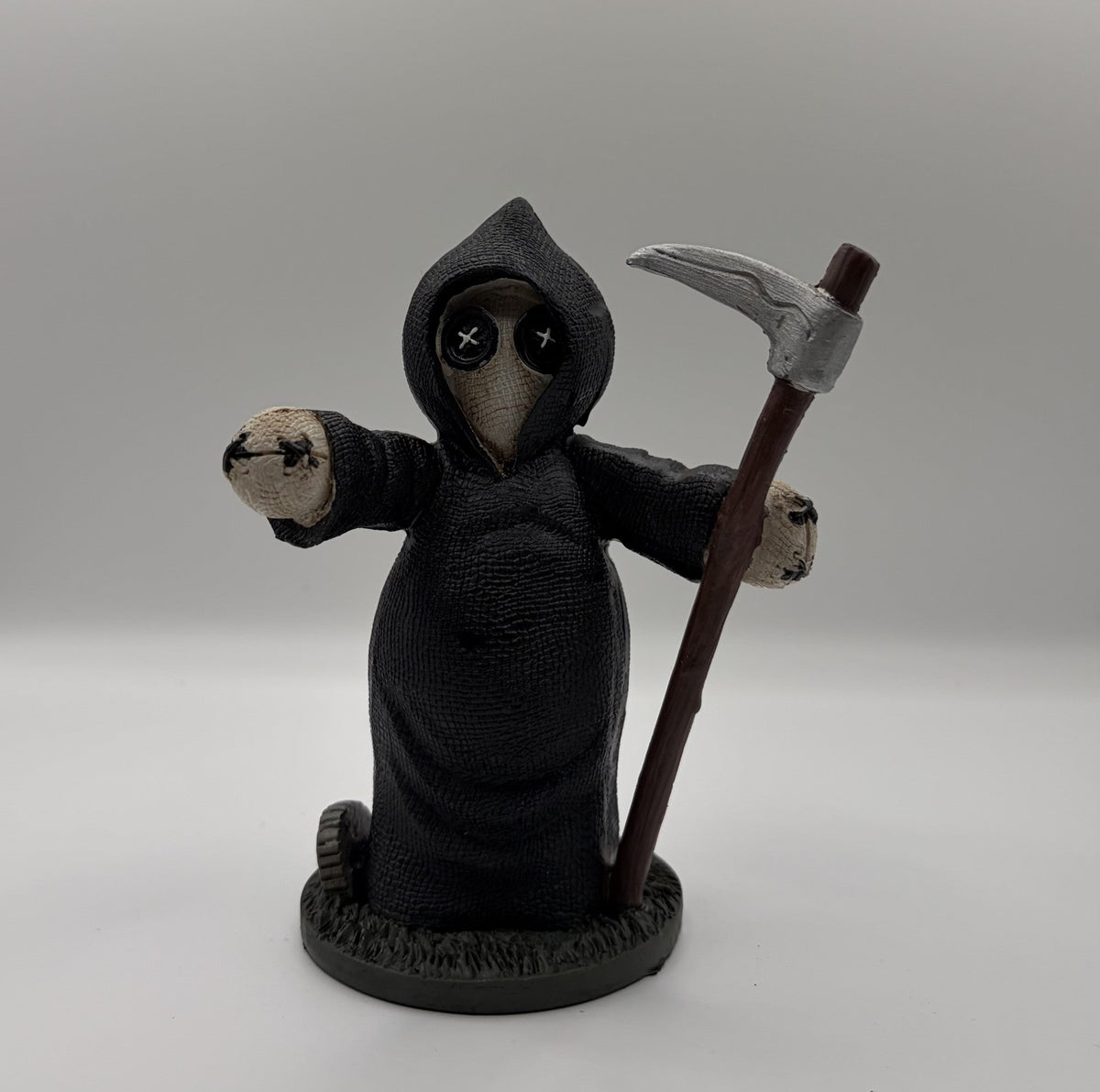Pinhead Monsters Grim Reaper Figurine