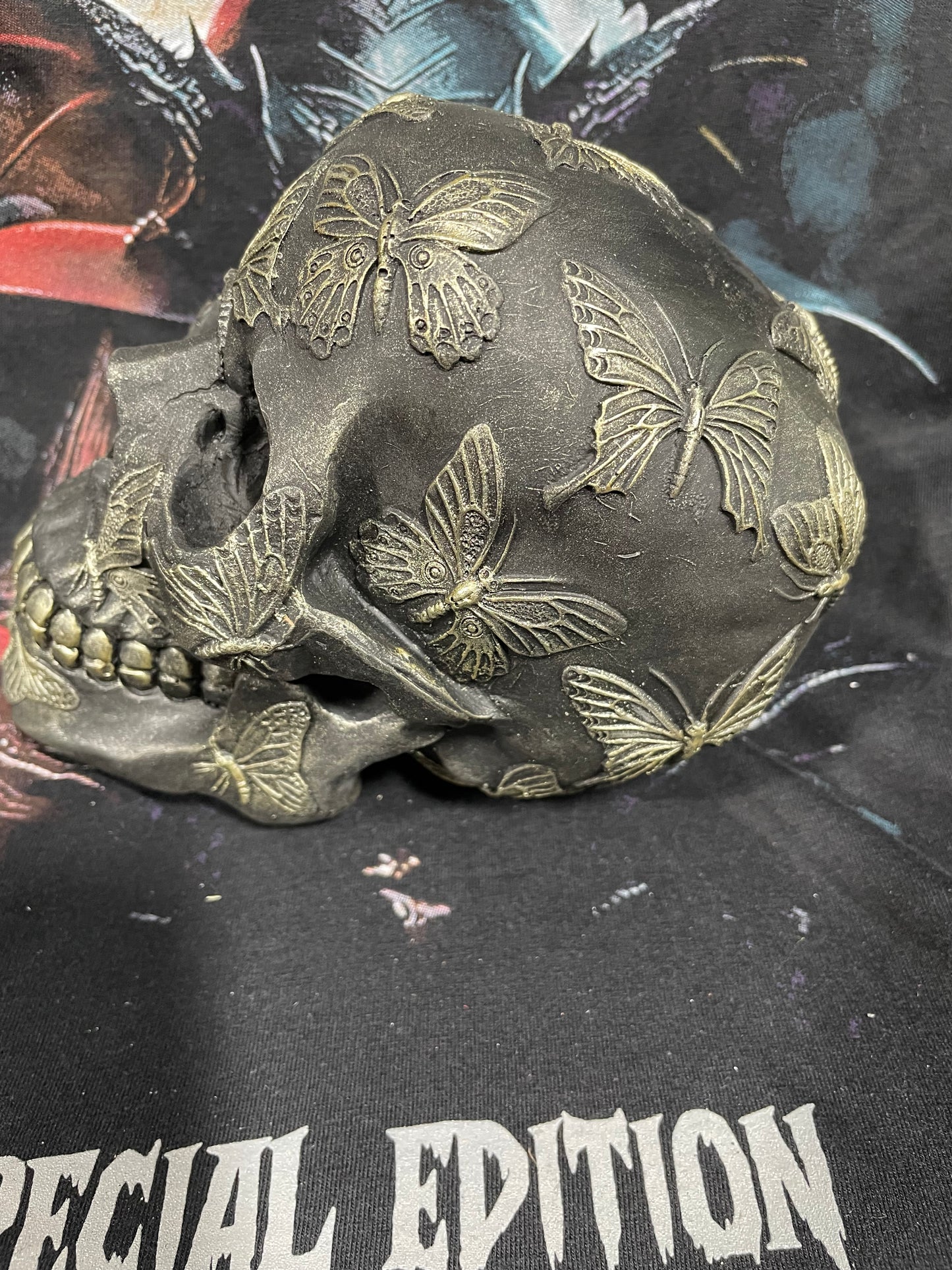 BUTTERFLY SKULL