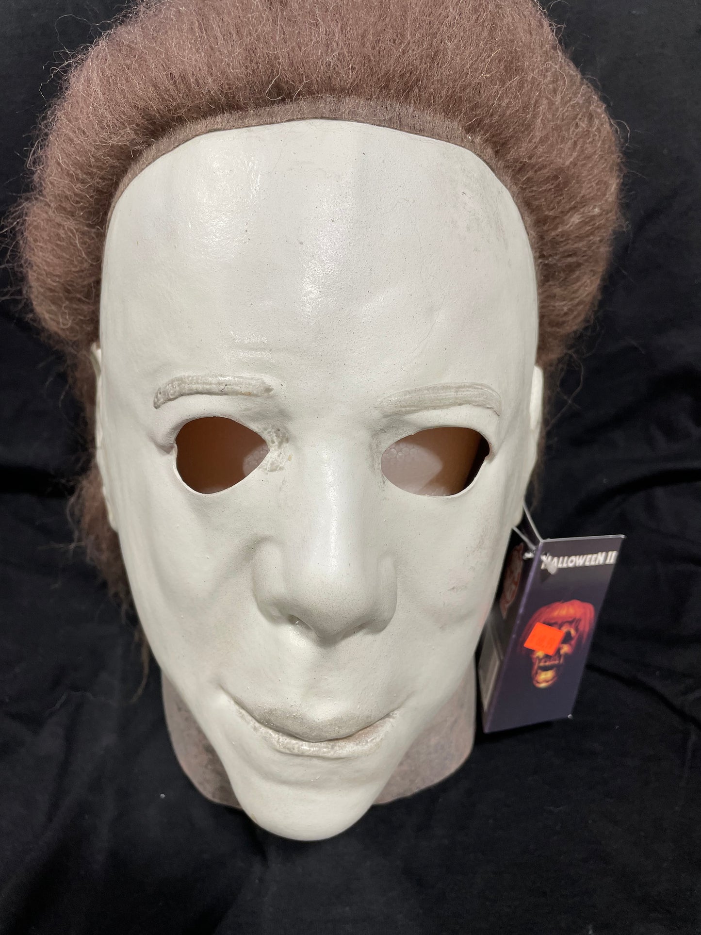 HALLOWEEN II DELUXE MICHAEL MYERS MASK