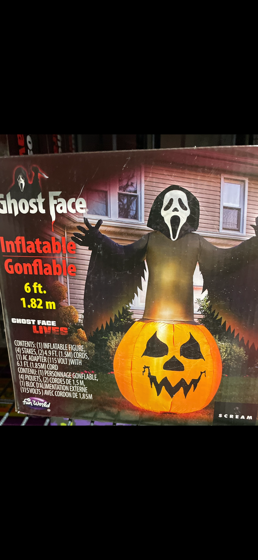 GHOSTFACE INFLATABLE