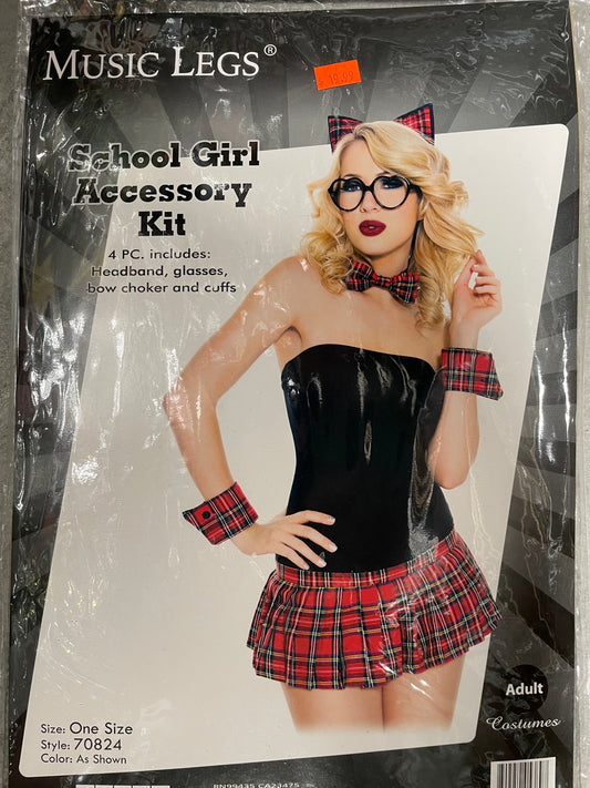 SCHOOL GIRL ACCESSORY KIT