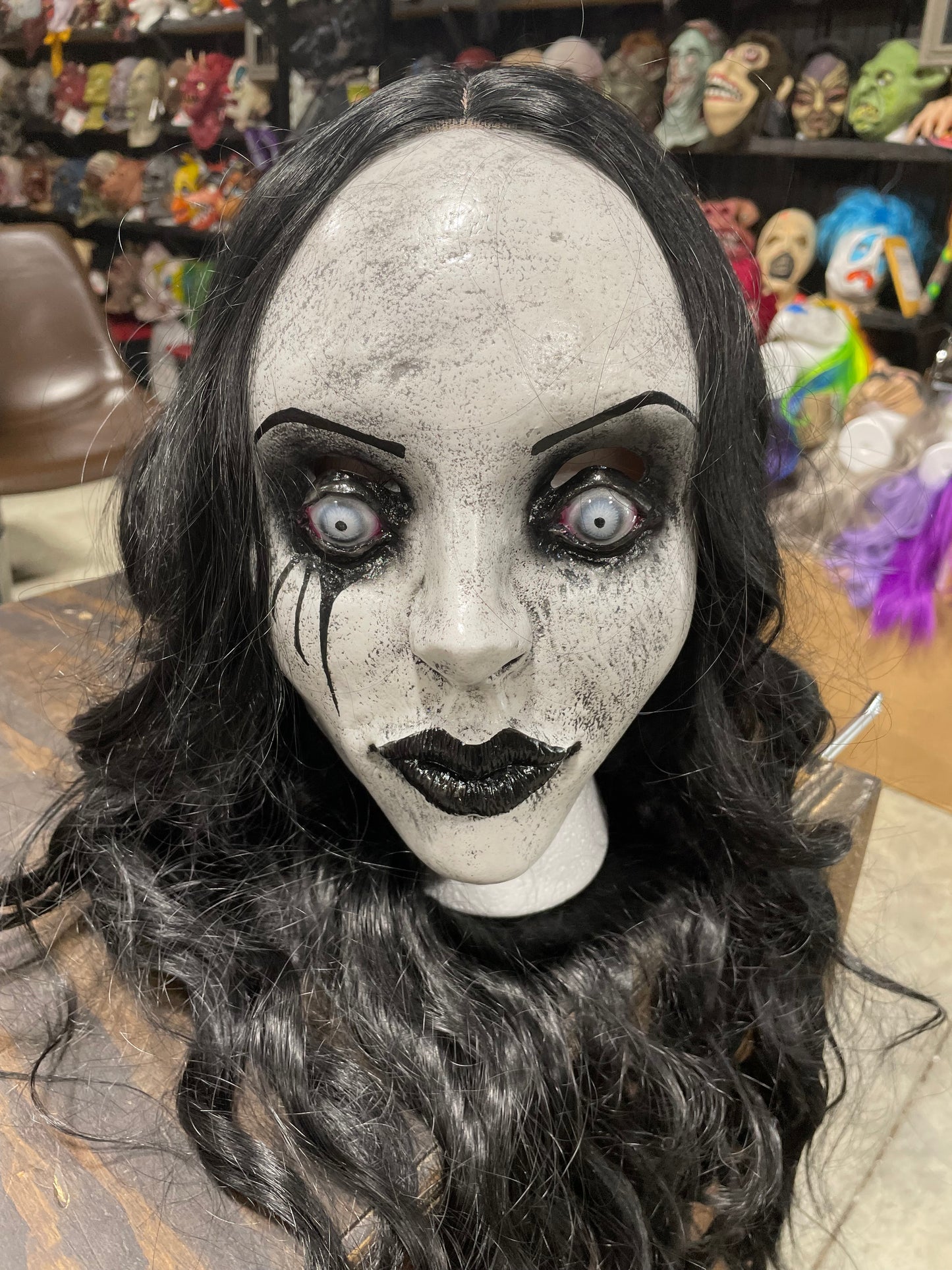 CUSTOM LADY MASK