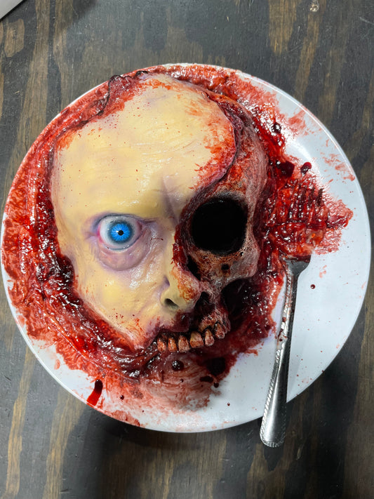 SCARY DINNER PLATE