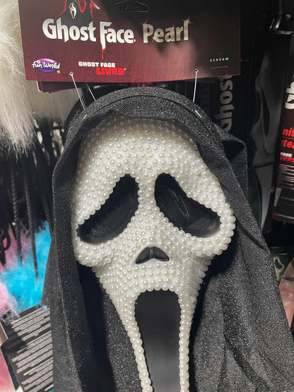 GHOSTFACE PEARL MASK