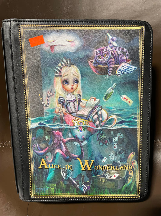 ALICE IN WONDERLAND POCKETBOOK