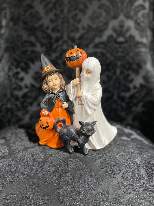 HALLOWEEN FIGURINE