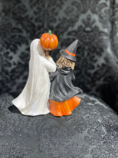 HALLOWEEN FIGURINE