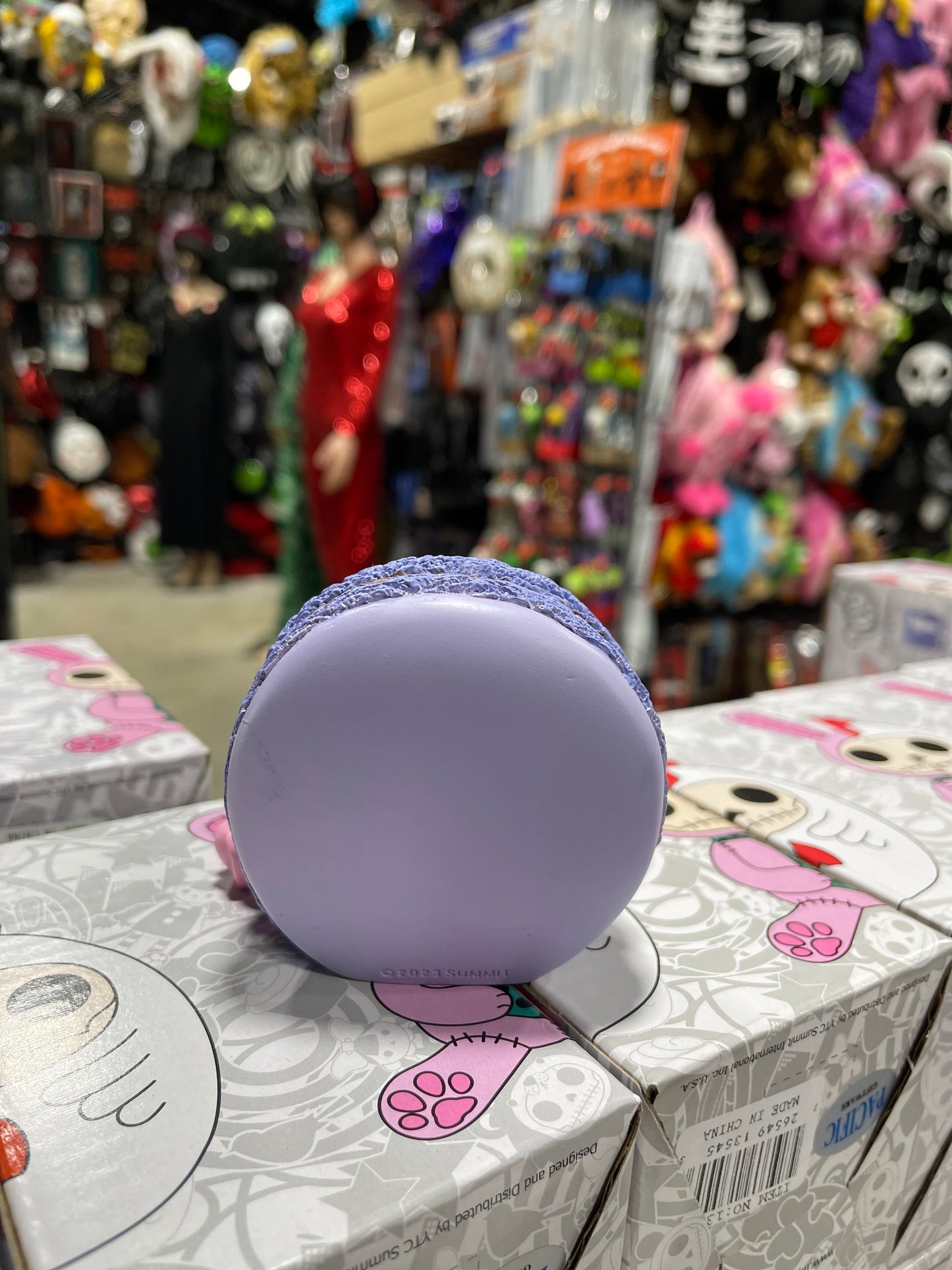 FURRYBONE RONNY FIGURINE