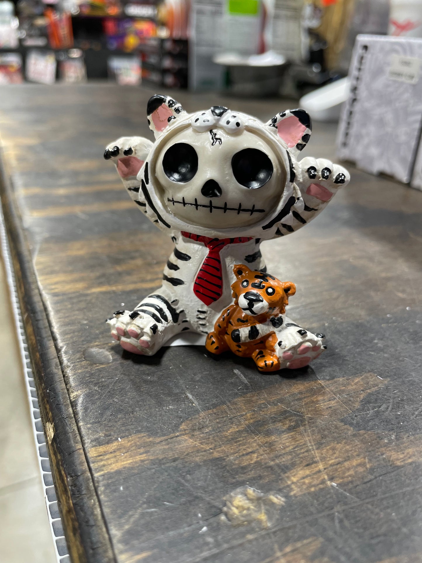 FURRYBONE WHITE TIGRRR FIGURINE