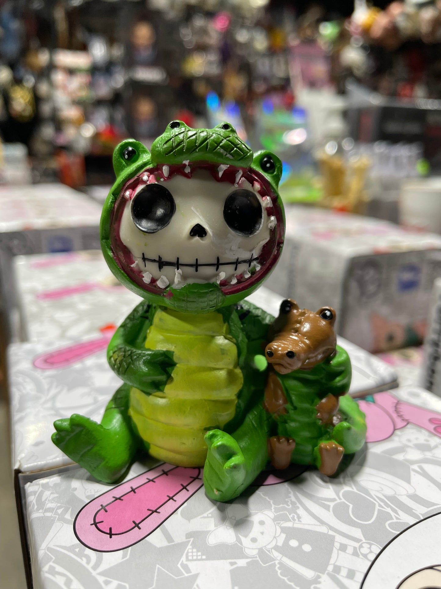 FURRYBONE CHOMPSY FIGURINE