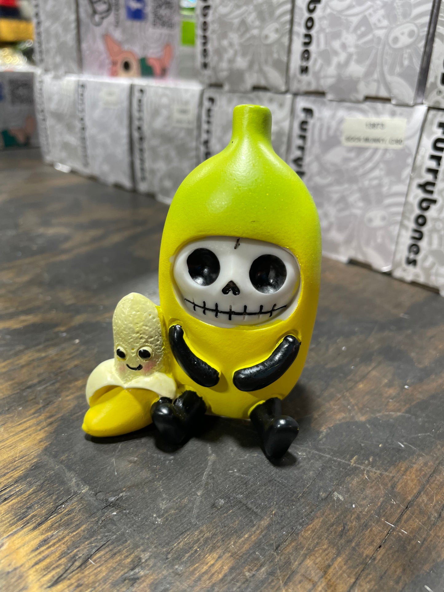 FURRYBONE NA-NA FIGURINE