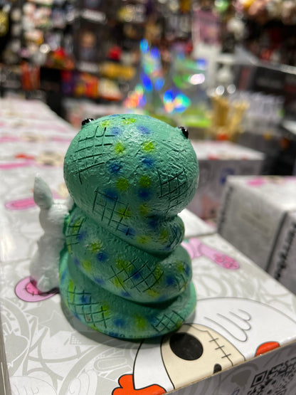 FURRYBONE SSSTEVIE FIGURINE