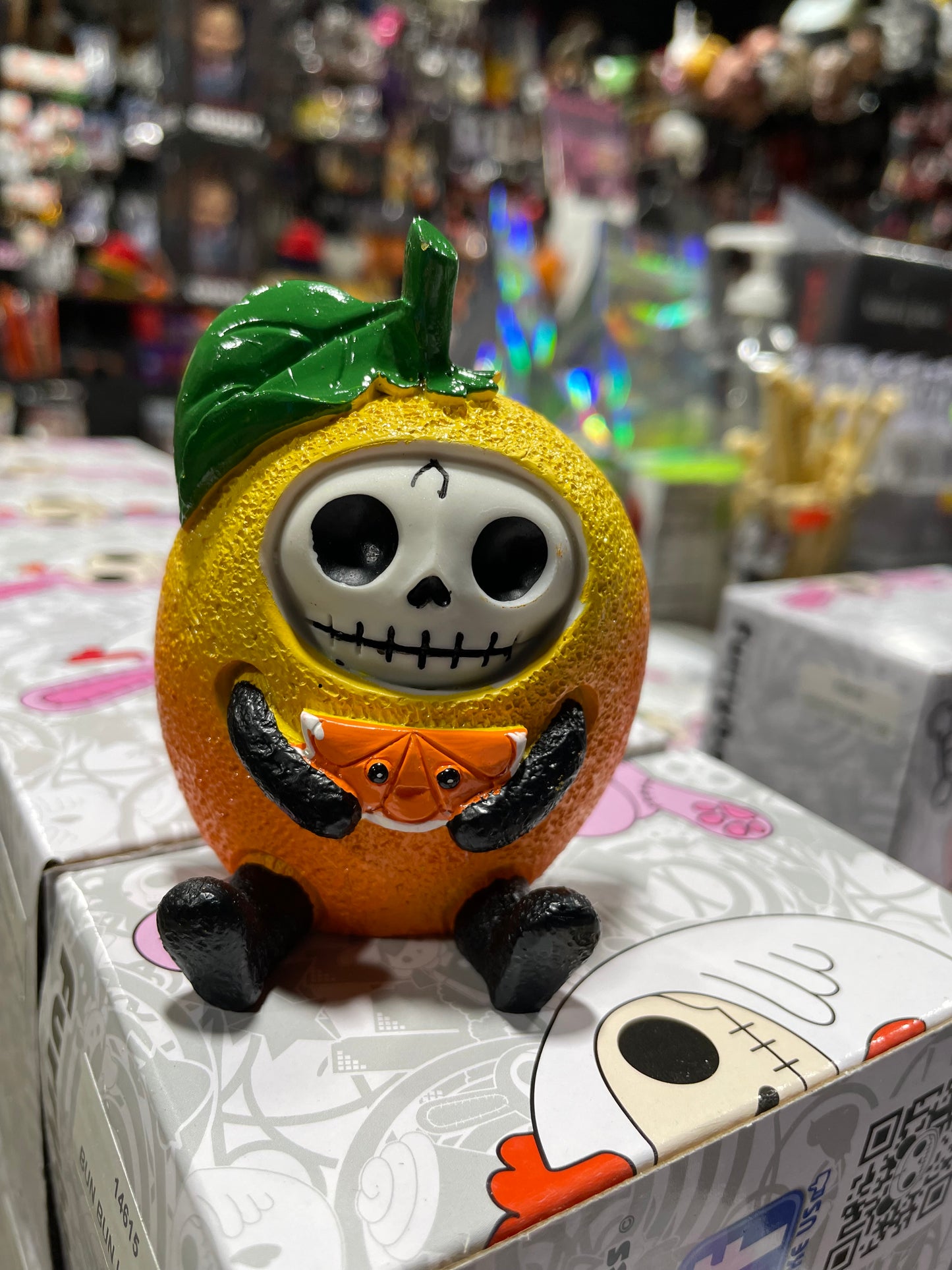 FURRYBONE MIKAN FIGURINE