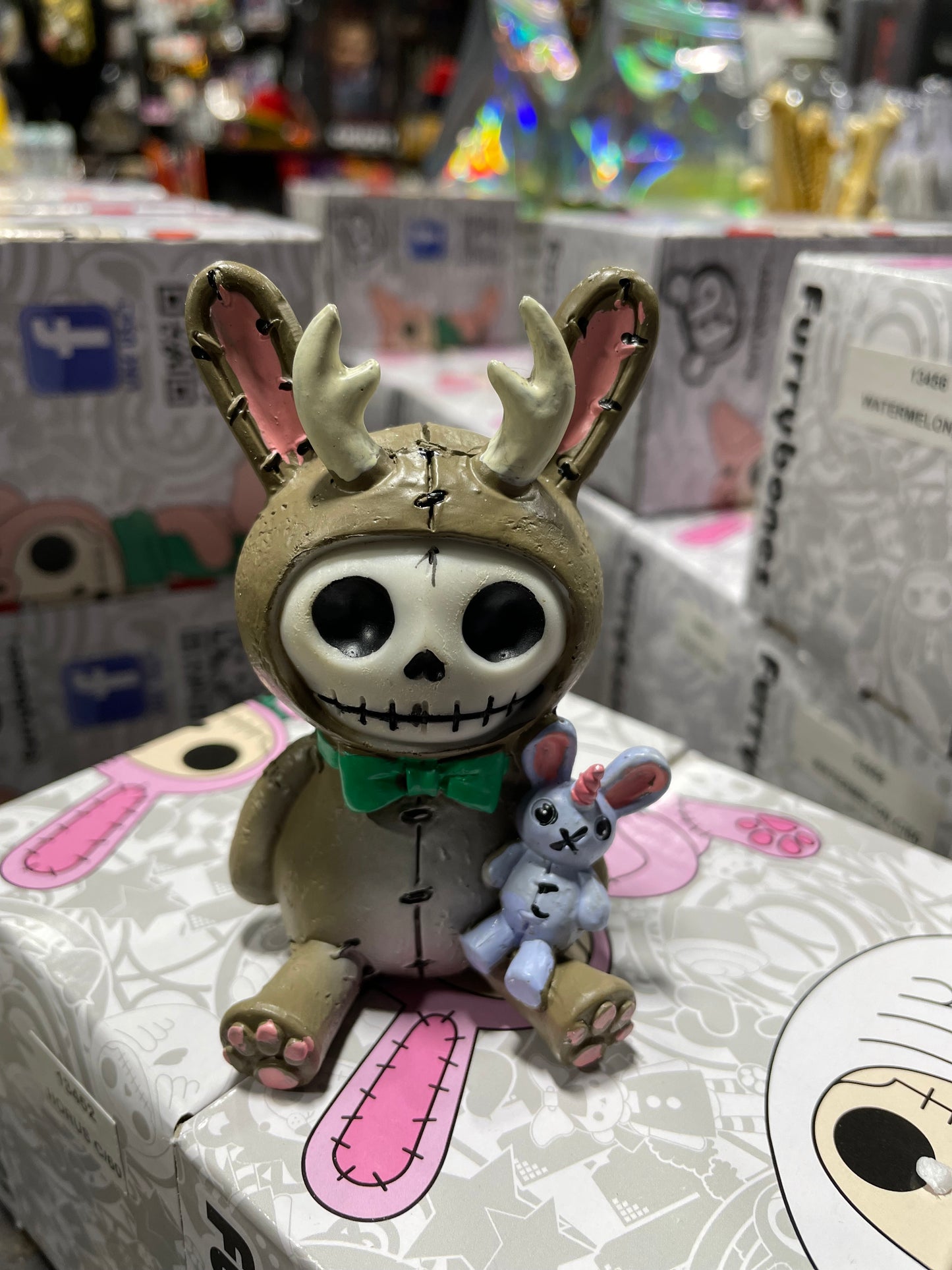 FURRYBONE BUN-BUN LOPE FIGURINE