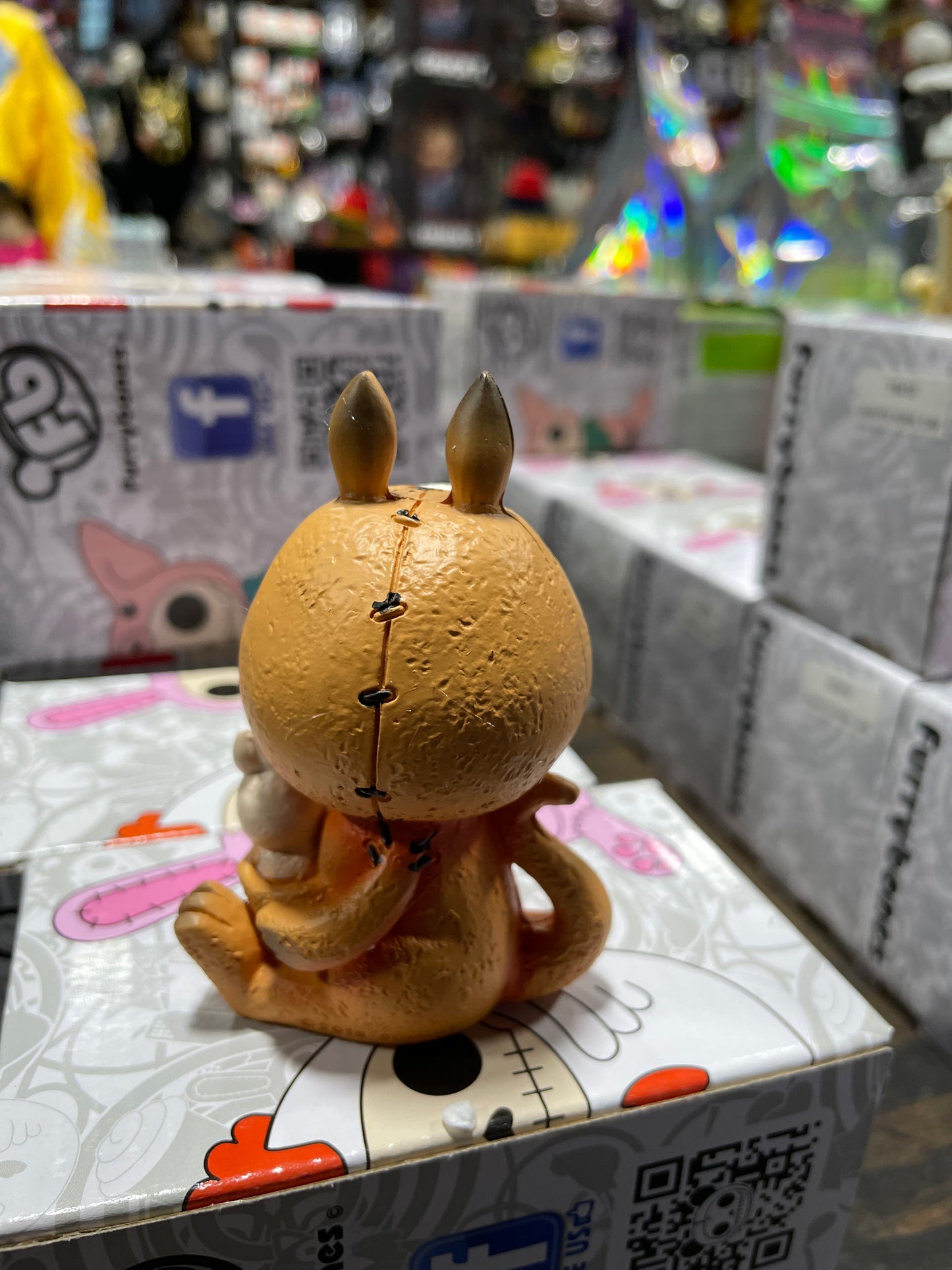 FURRYBONE SYDNEY FIGURINE
