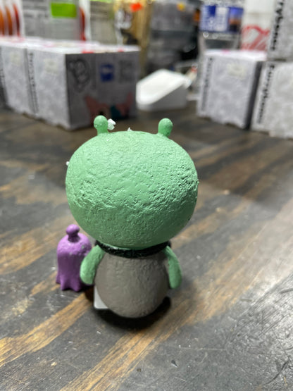 FURRYBONE AEON FIGURINE