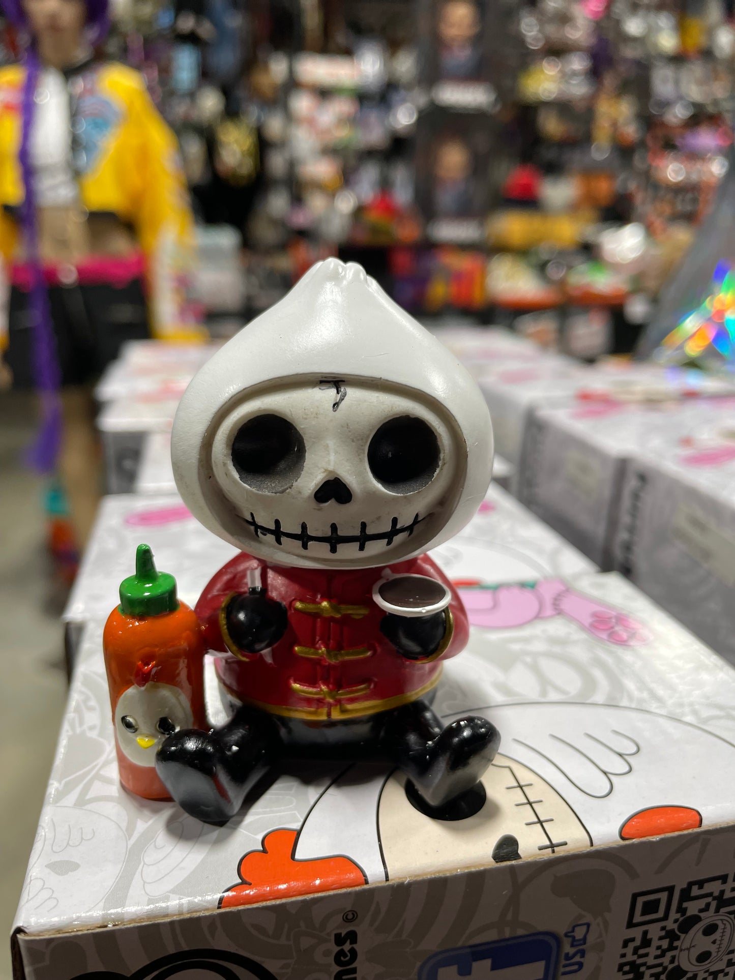 FURRYBONE BAO FIGURINE