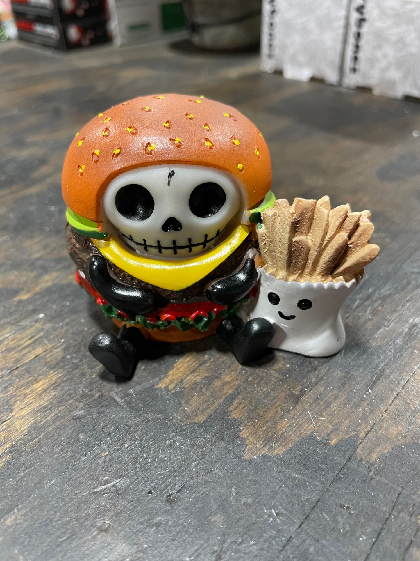 FURRYBONES BURGER FIGURINE