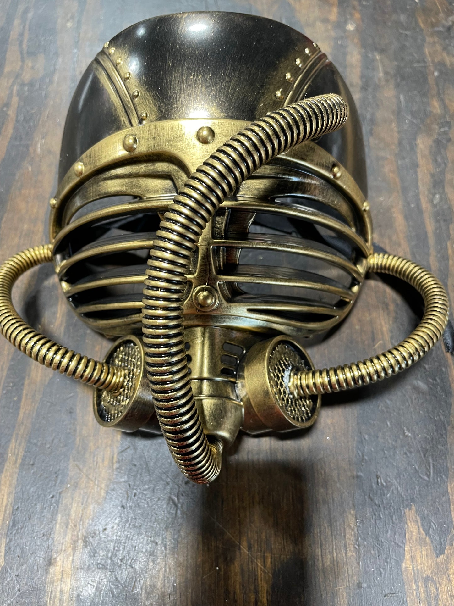 GOLD GAS WARRIOR MASK