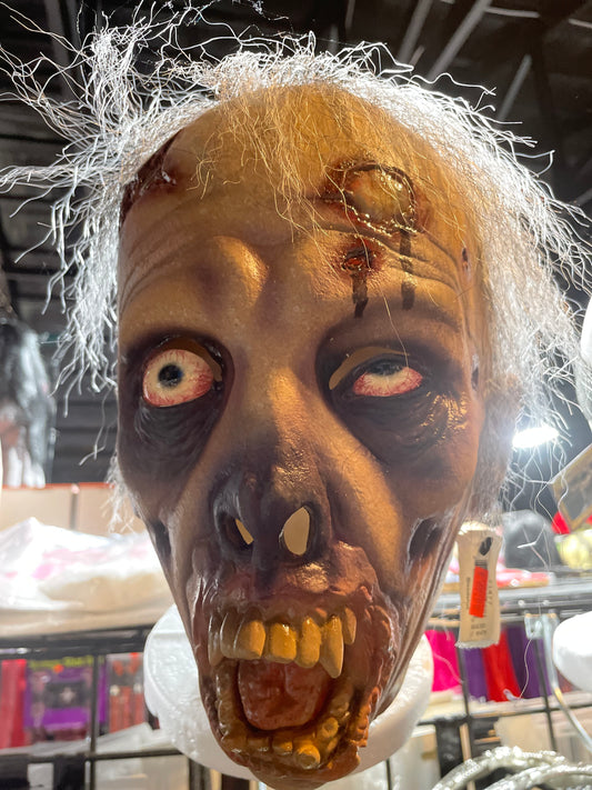 BLOODSHOT MASK