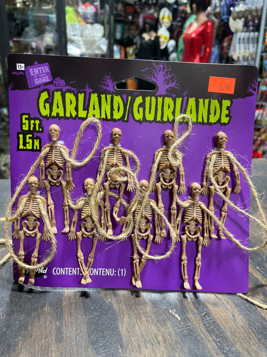 SKELETON GARLARD