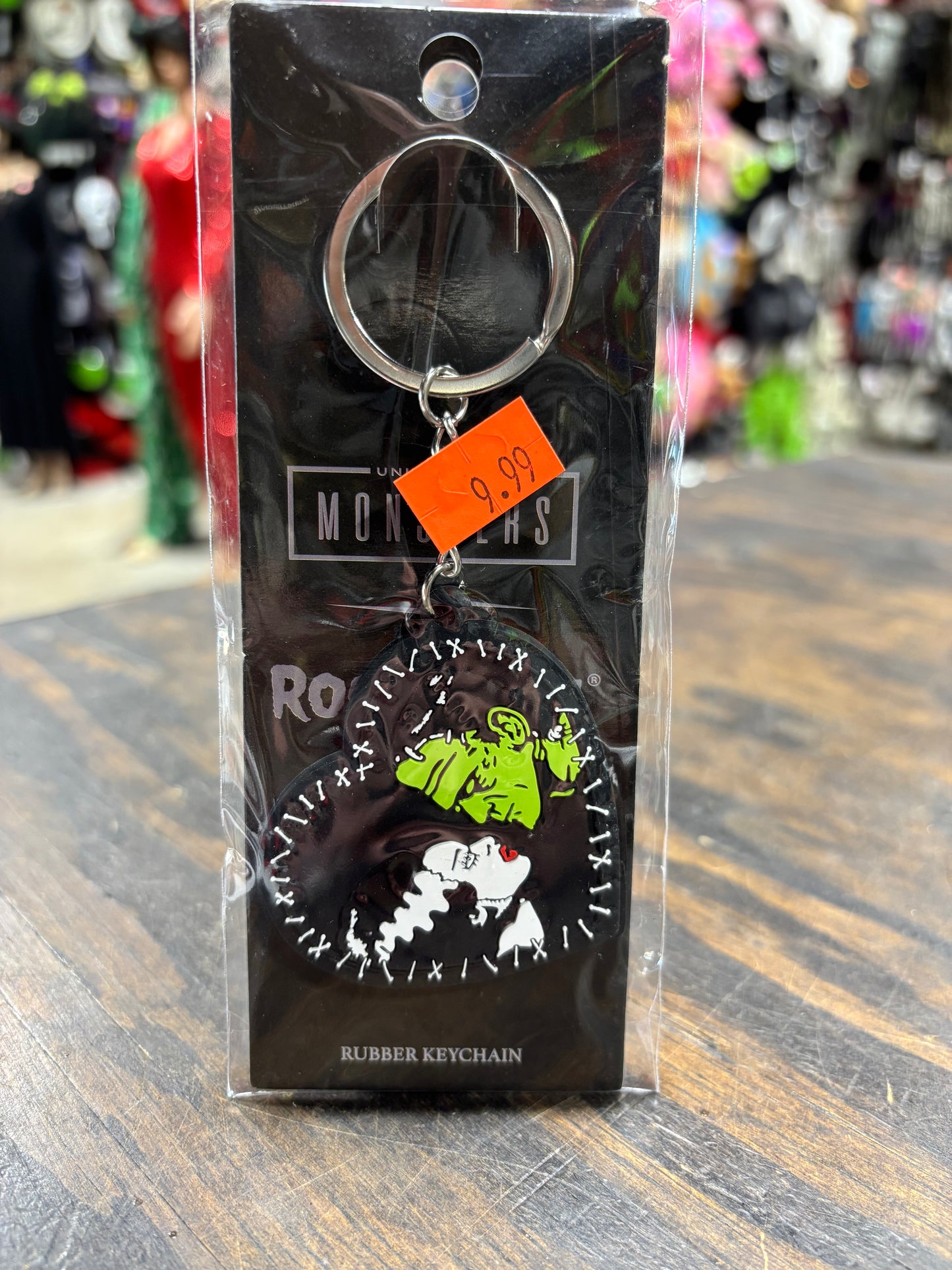 FRANKENSTEIN AND BRIDE KEYCHAIN