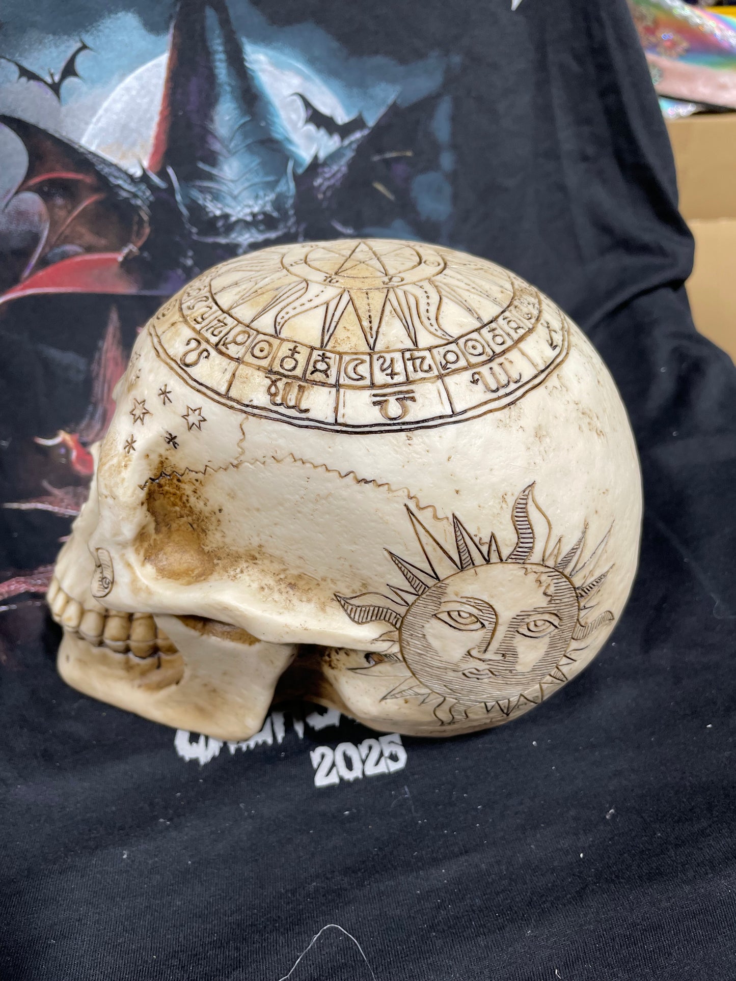 SKULL
