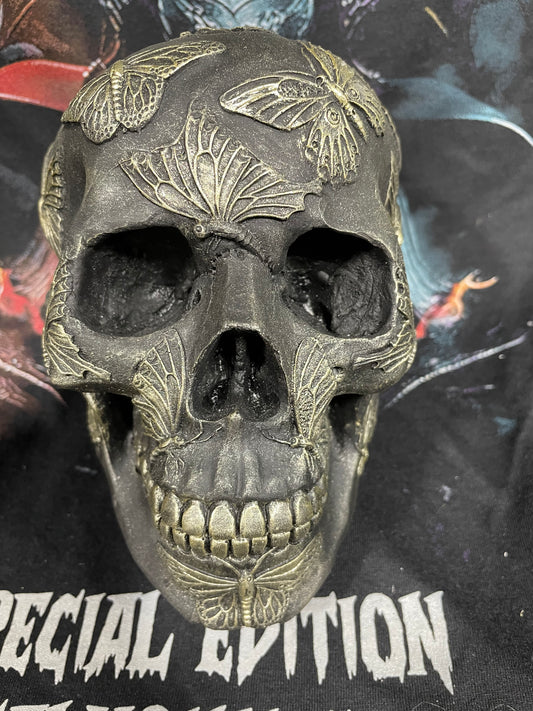 BUTTERFLY SKULL